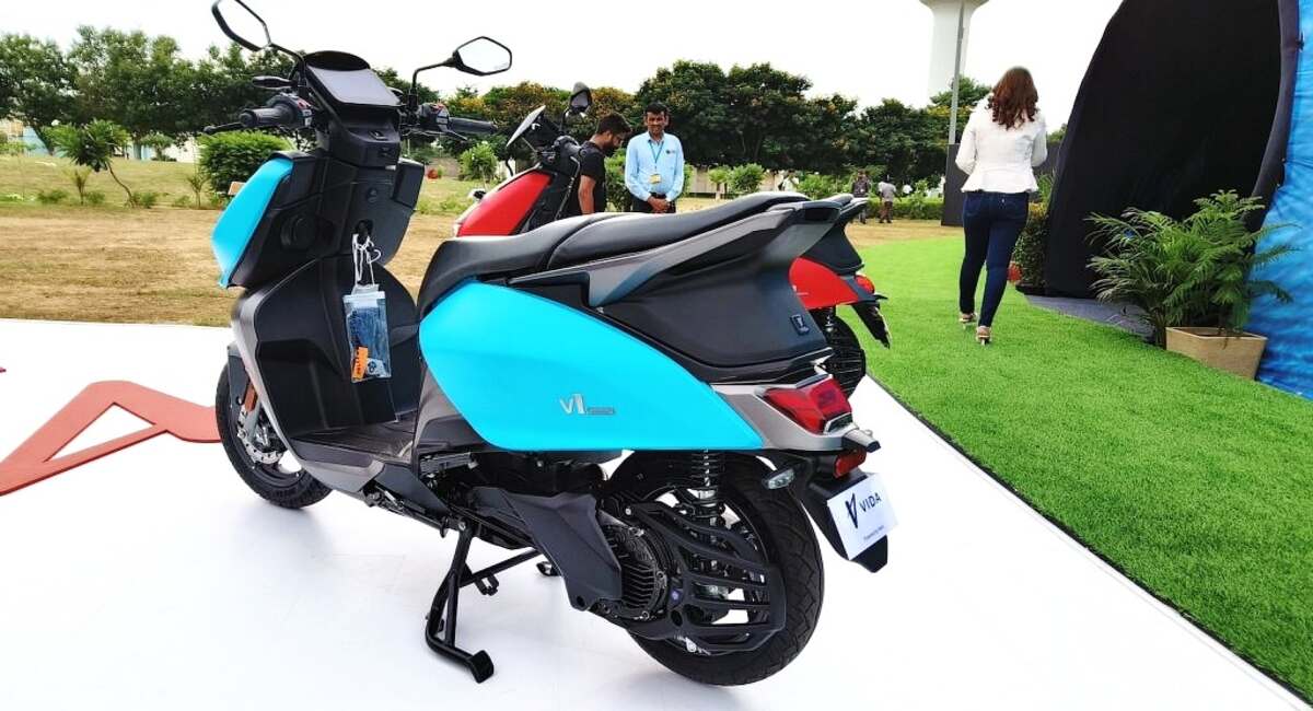 Hero Vida V1 Pro स्कूटर अब Flipkart से ऑनलाइन करें बुक, कीमत समेत सारी On Road Details देखे