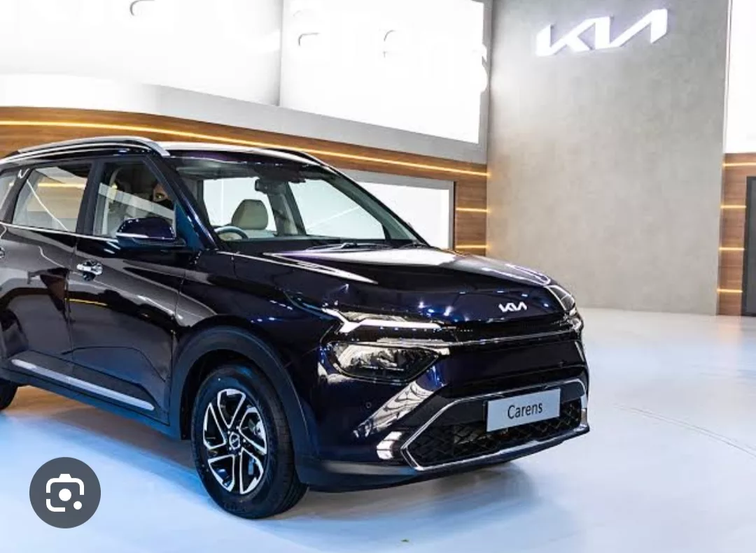 माइलेज में सबकी बाप! मार्केट में आई Kia की नई SUV लुक और डिजाइन देख पागल हुए लोग