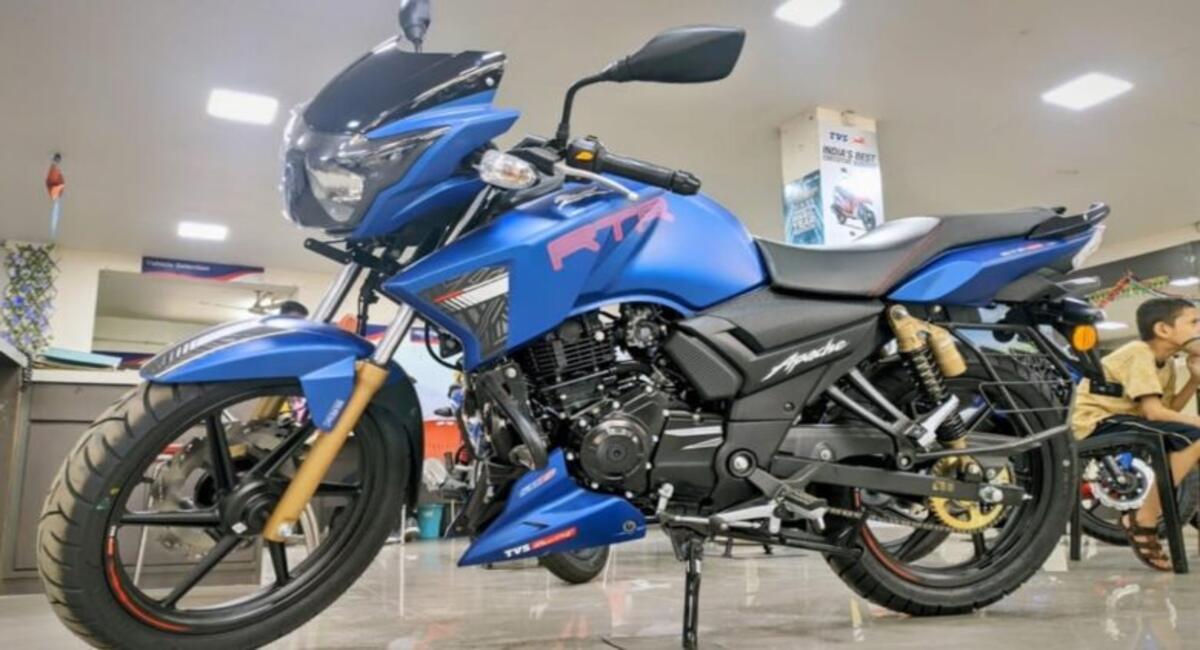 45 किलोमीटर के माइलेज के साथ पहली बार आया TVS Apache RTR, अब मात्र ₹5000 की EMI पर खरीदे