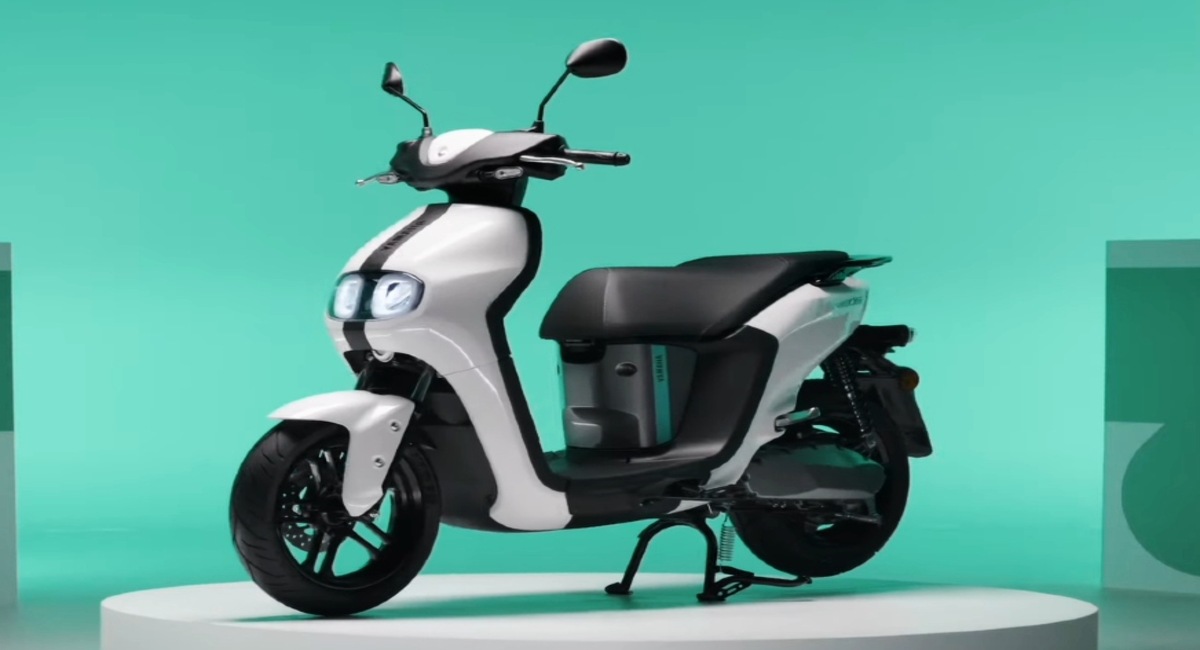 Ola और Hero को टक्कर देने लॉंच हुआ Yamaha Neo स्कूटर, अब पेट्रोल स्कूटर का मार्केट होगा खत्म