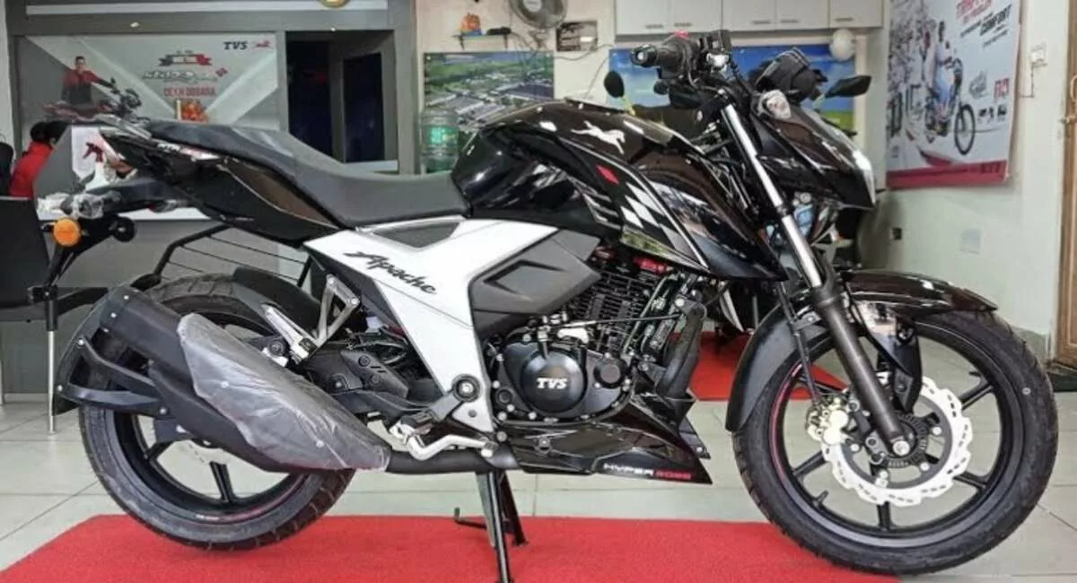 आकर्षक डिजाइन के साथ ग्राहकों को आकर्षित करने आई TVS APACHE 160 बाइक, 61kmpl माइलेज में बेस्ट