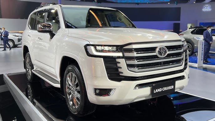 TAYOTA LAND CRUISER ने किया खेल खत्म! छोटा हाथी मचाएगा किलर फीचर्स और डिजाइन के साथ धमाल