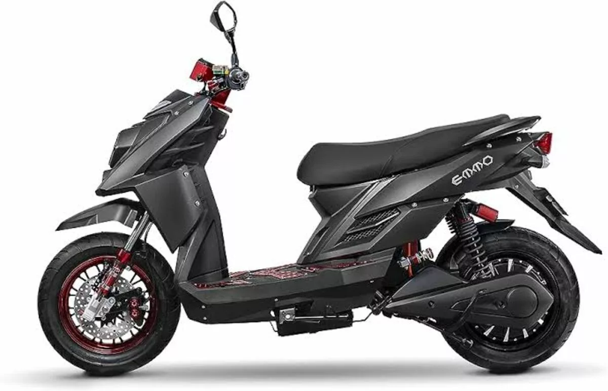सिंगल चार्ज पर 180 Km की दूरी आसानी से करती है तय,96000 ₹ खरीदे जल्द ही यह इलेक्ट्रिक स्कूटर